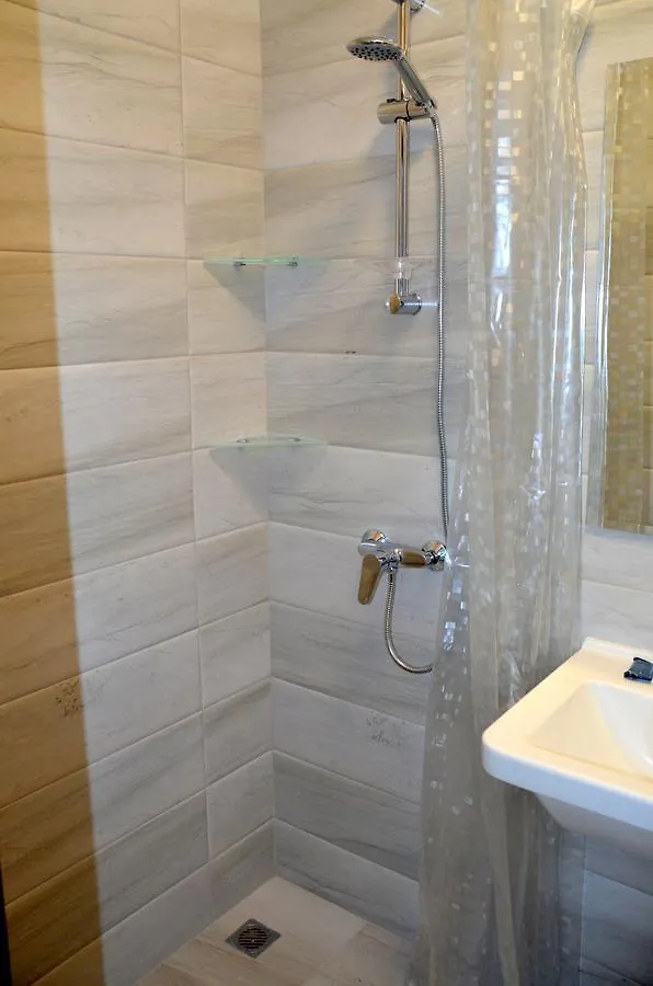 Sky Apartment Virmenska Kiev 0*,