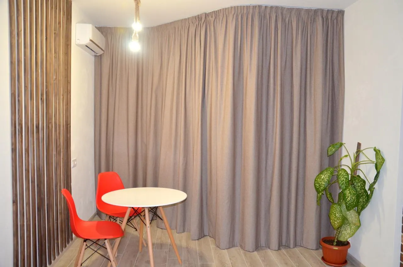 SKY Apartment Virmenska Kiev 0*,  Ukraina